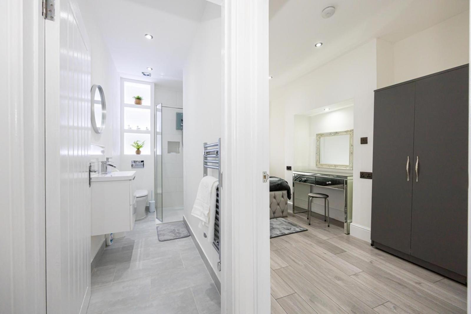 Westpoint Luxury Apartment 맨체스터 객실 사진
